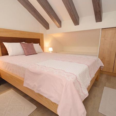 Apartments Olive Котор Экстерьер фото
