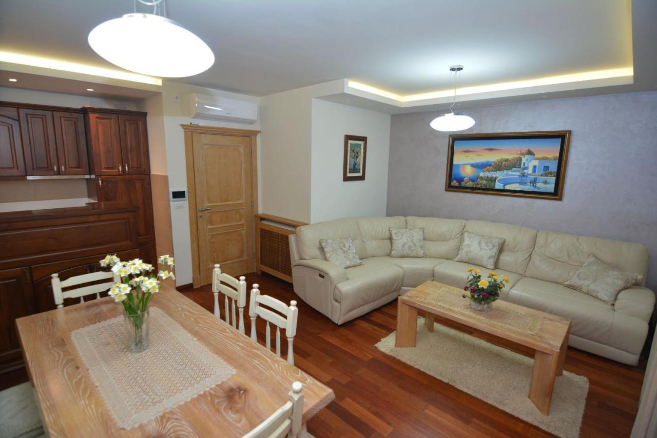 Apartments Olive Котор Экстерьер фото