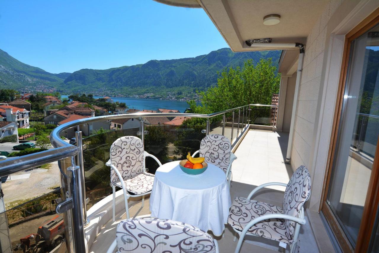 Apartments Olive Котор Экстерьер фото