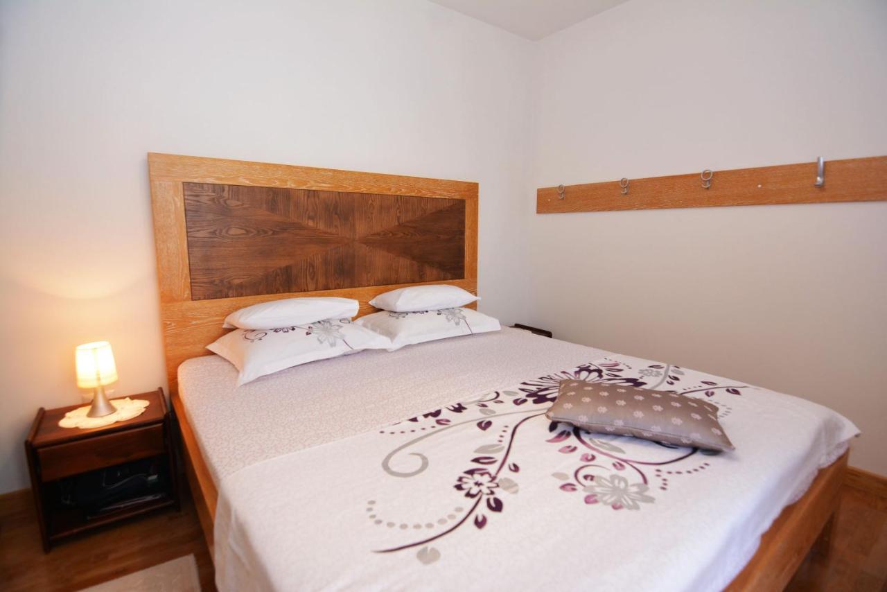 Apartments Olive Котор Экстерьер фото