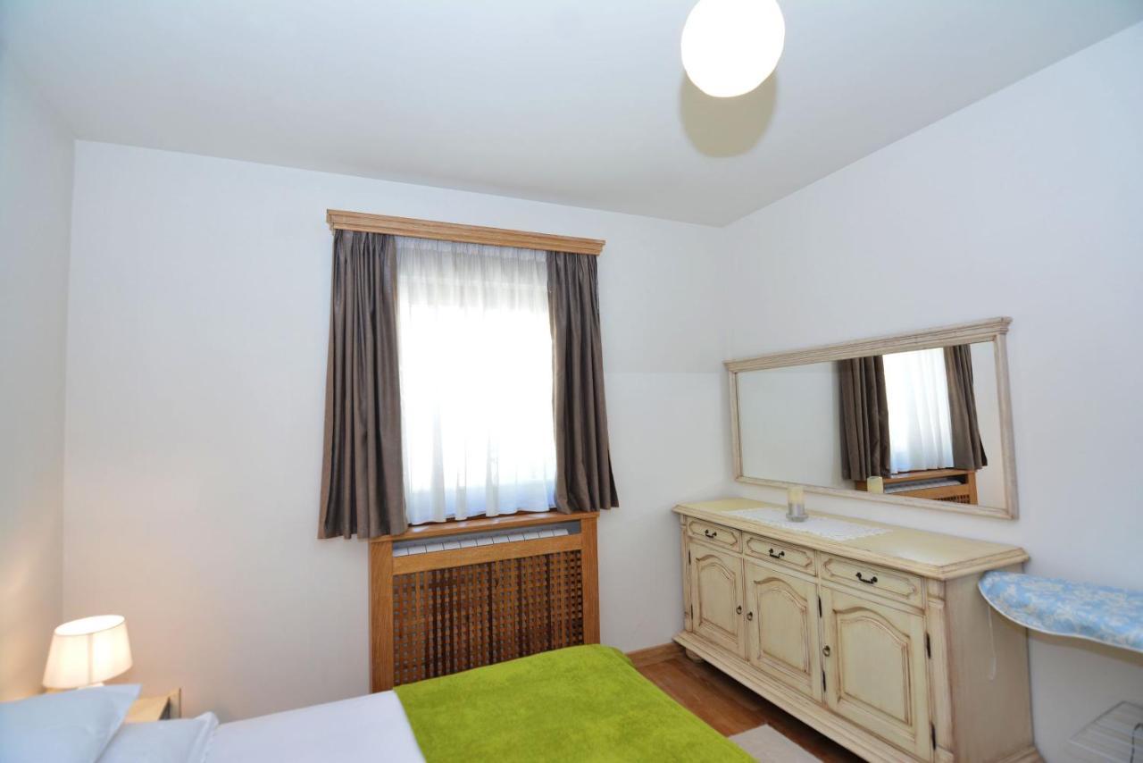 Apartments Olive Котор Экстерьер фото